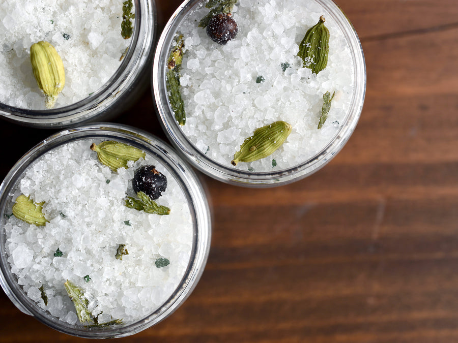 Cardamom Spruce Bath Salts - Mini Jar