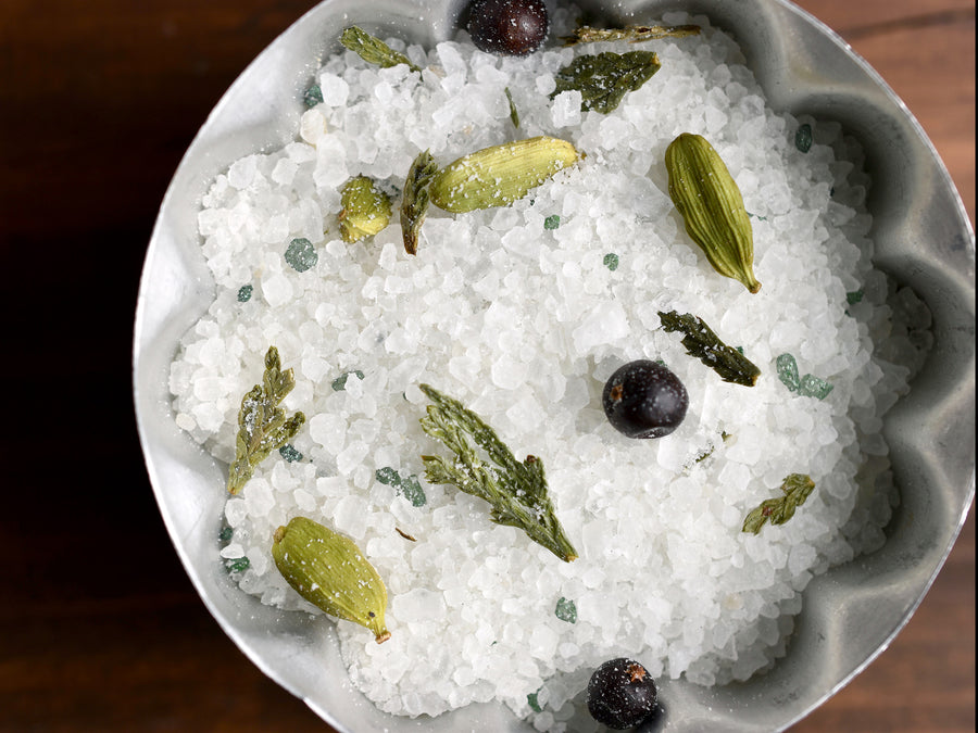 Cardamom Spruce Bath Salts - Mini Jar