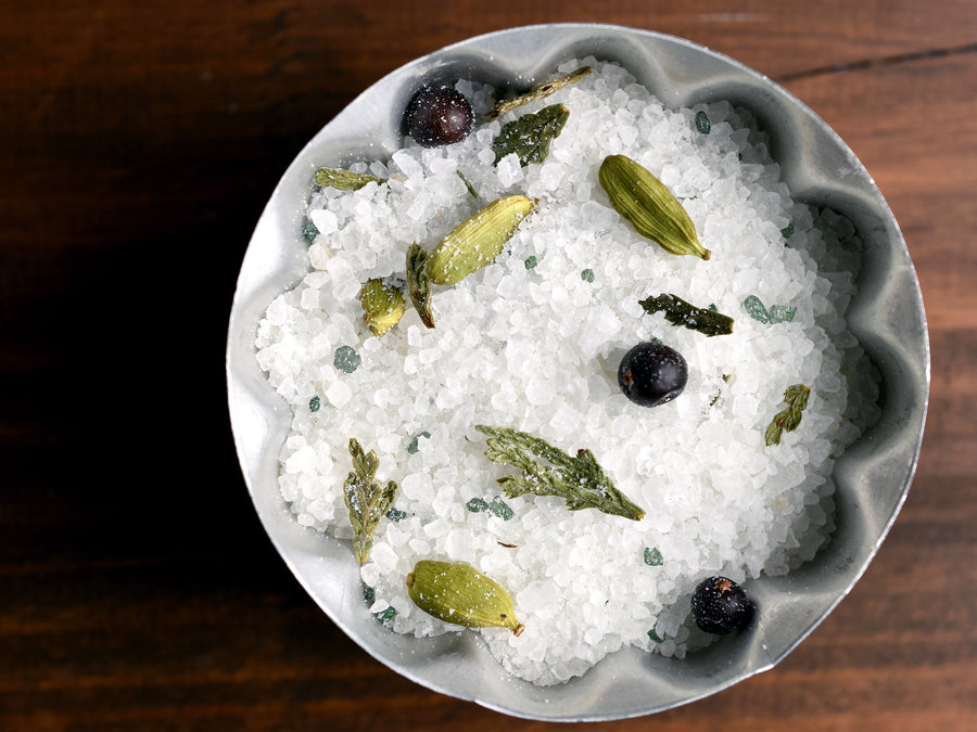 Cardamom Spruce Bath Salts - Mini Jar
